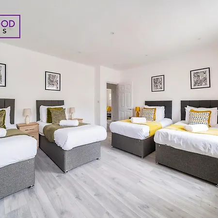 Brand New, 2 Bed 1 Bath, Modern Town Center Apartment, Free Wifi & Netflix By Redwood Stays Aldershot Exterior photo